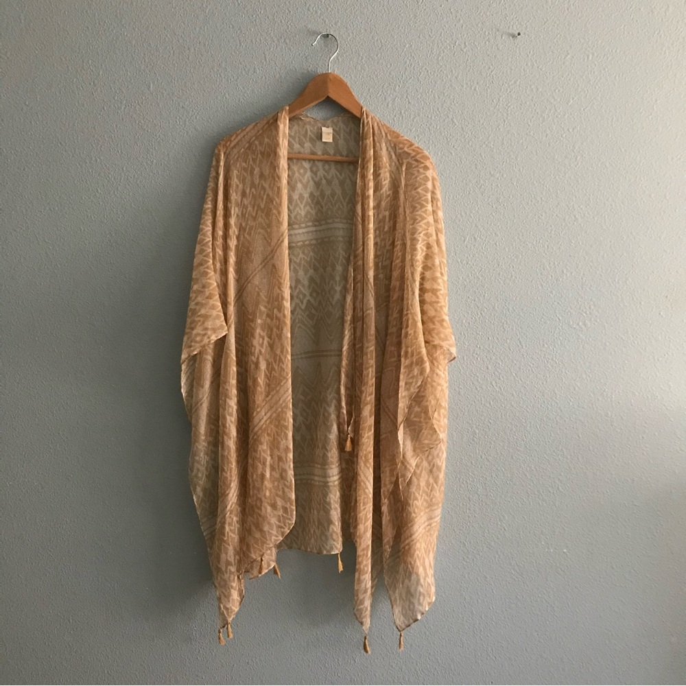 Bohemian Airy Kimono Top with Beige Pattern One Size